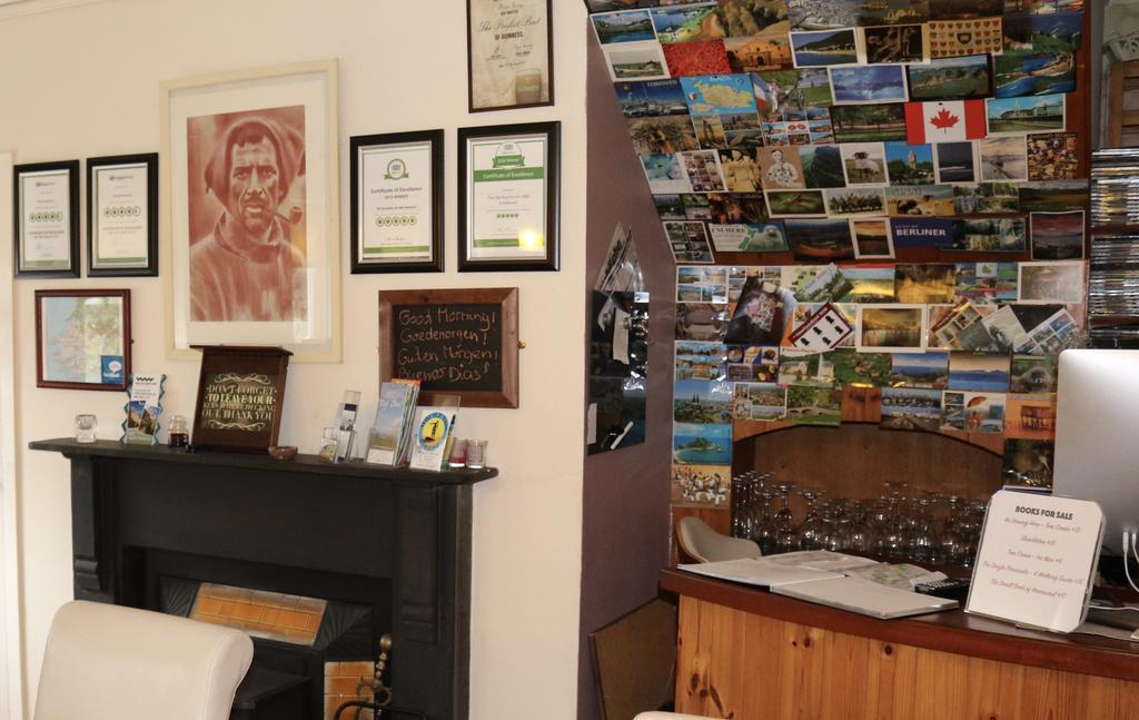 The Old Anchor B&B Annascaul Ngoại thất bức ảnh