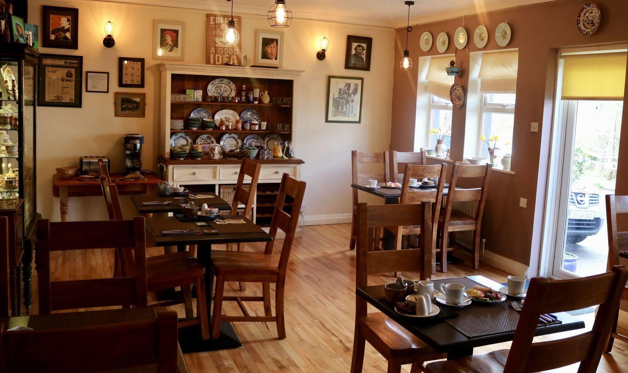 The Old Anchor B&B Annascaul Ngoại thất bức ảnh